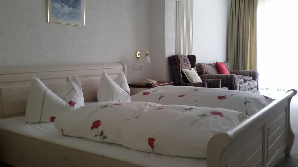Hotel Schlossgarten Gladenbach Bilik gambar