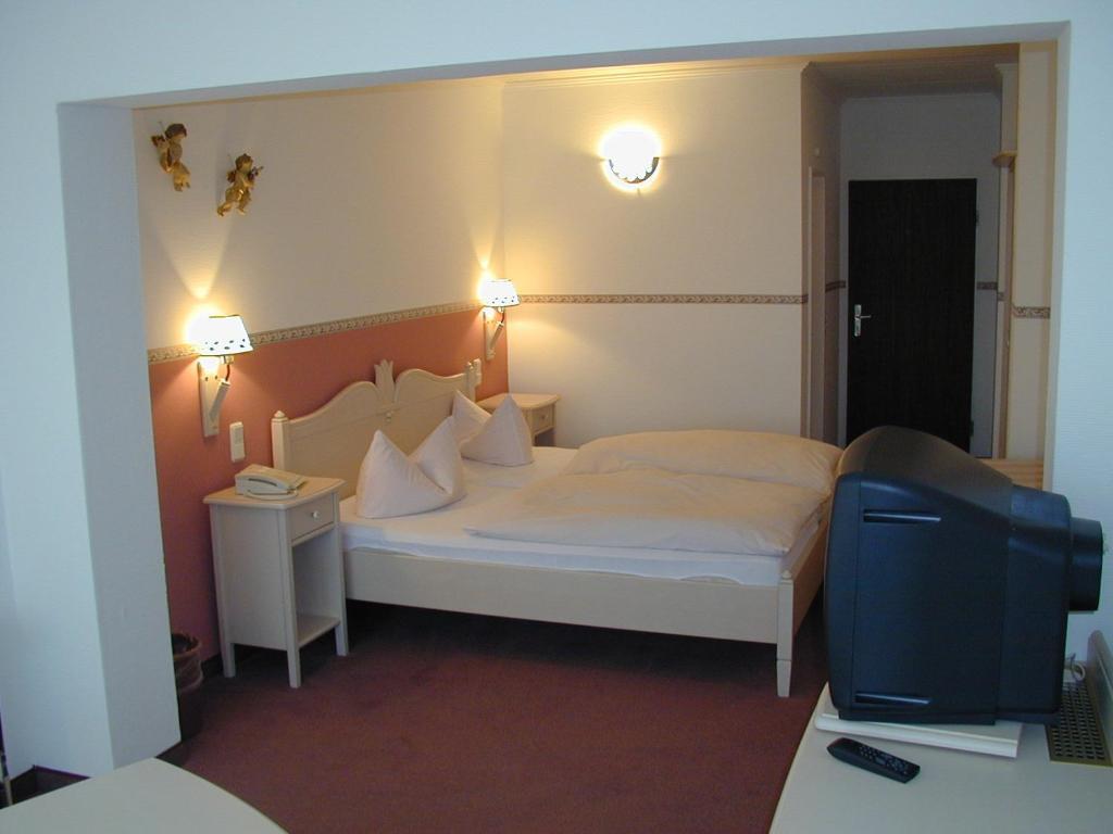 Hotel Schlossgarten Gladenbach Bilik gambar