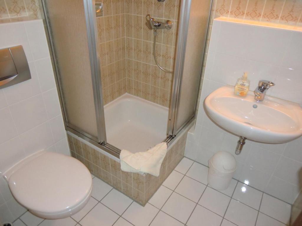 Hotel Schlossgarten Gladenbach Bilik gambar